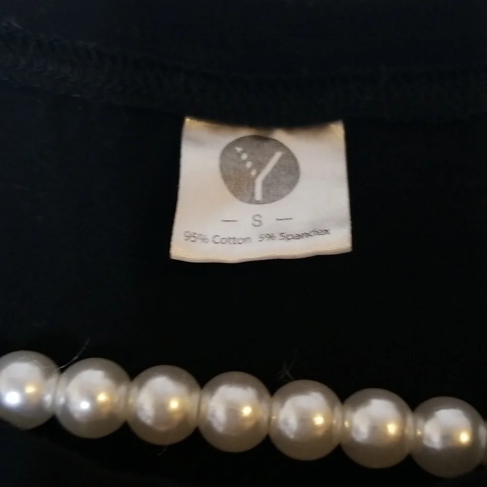 Black Slogan Shortsleeve Tee Shirt - Picture 2 of 3